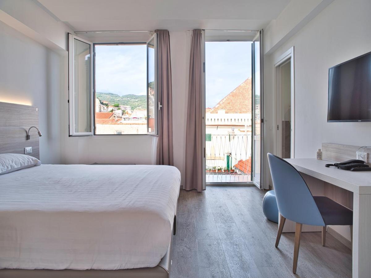 Hotel Medusa Finale Ligure Εξωτερικό φωτογραφία